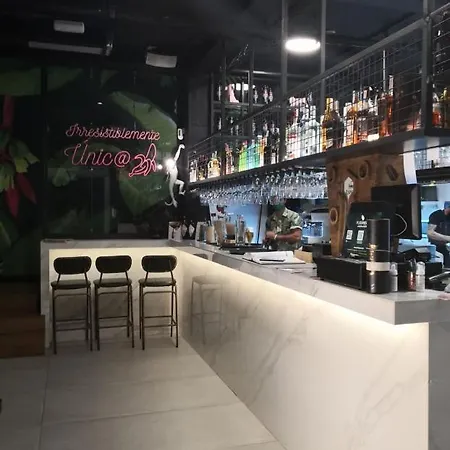 Апартаменты Vista Bristol 50b