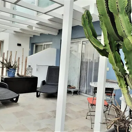 Vista Bristol 50b * Corralejo